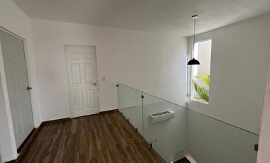 HERMOSA CASA EN HERMOSO CONDOMINIO VILANOVA