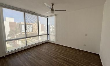 HERMOSA CASA EN HERMOSO CONDOMINIO VILANOVA