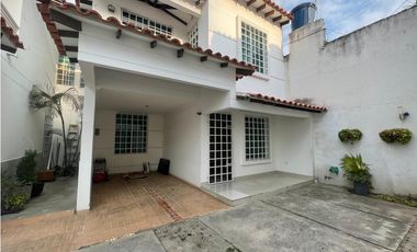Se arrienda casa en sector de El Prado, Santa Marta
