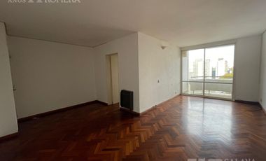 Alquiler Departamento - Olivos 3 ambientes Con Cochera