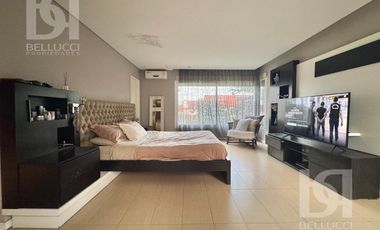 Casa de 6 ambiente en VENTA en barrio Güemes