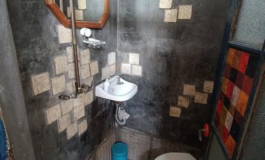 Casa de estilo refaccionada, 466m2 cub en dos plantas