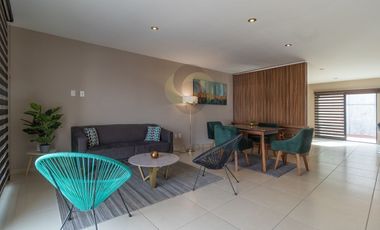 CASA AMUEBLADA EN RENTA EN ZIBATÁ QRO.