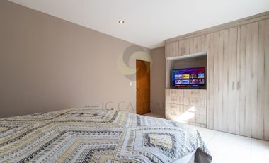 CASA AMUEBLADA EN RENTA EN ZIBATÁ QRO.
