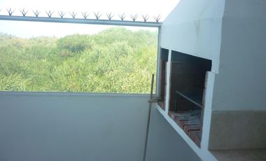Departamento en venta - 3 Dormitorios 2 Baños - Mar del Tuyu