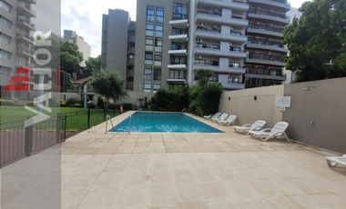 Departamento de 4 ambientes en duplex con terraza propia y cochera