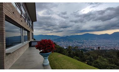 8273283 Arriendo Casa Amoblada en las Palmas Medellín