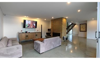 8273283 Arriendo Casa Amoblada en las Palmas Medellín