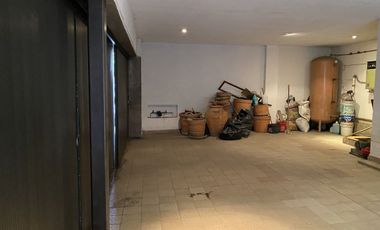 CASA EN VENTA PARA REMODELAR EN CALLE CERRADA