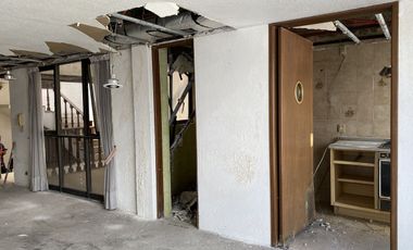 CASA EN VENTA PARA REMODELAR EN CALLE CERRADA