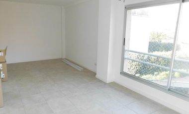 Departamento en alquiler en Jardines De San Isidro