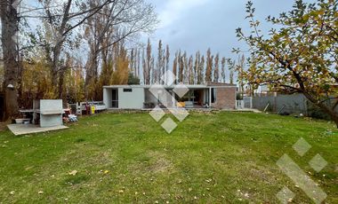 Se Alquila, Casa en Bº Fincas de Plottier