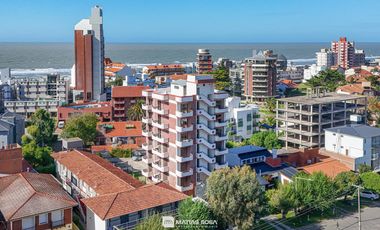 Venta - Departamento 3 AMB con Cochera - Villa Gesell