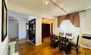 DEPARTAMENTO VENTA TRES AMBIENTES  ESCRITORIO COCHERA CUBIERTA
