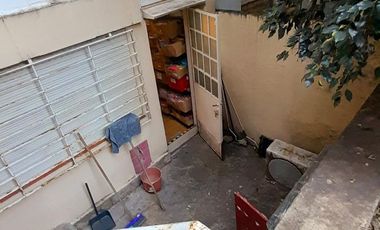 Vicente López - sobre Av. Maipú - Local con Gran Jardín apto varios rubros!