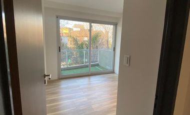 Departamento en Emilio Mitre 585