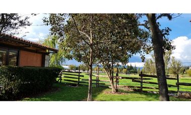 ALQUILER CABAÑA SUITE (2P) POR DIAS EN  Iza Boyacá