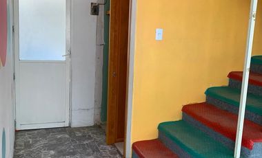 RENTA CASA DE 3 RECAMARAS, ESTUDIO, JARDIN, COL. SAN JERONIMO ACULCO