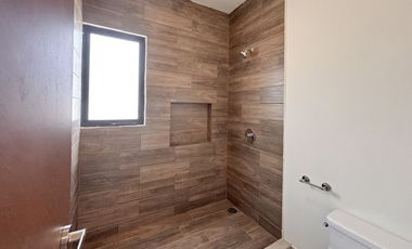 Casa en venta en Verna Conkal en Mérida de 2 plantas 3 recámaras equipada