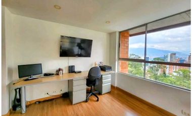 Apartamento en Venta dúplex en el Poblado