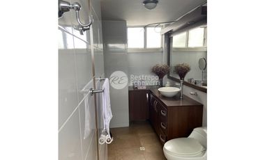 Apartamento en arriendo, barrio Los Rosales, Manizales