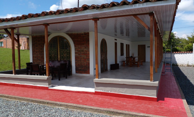 Se Vende Hermosa Finca en Cerritos