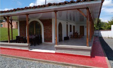 Se Vende Hermosa Finca en Cerritos