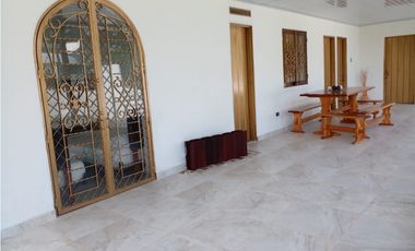 Se Vende Hermosa Finca en Cerritos