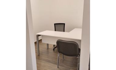 SE ARRIENDA OFICINA POBLADO