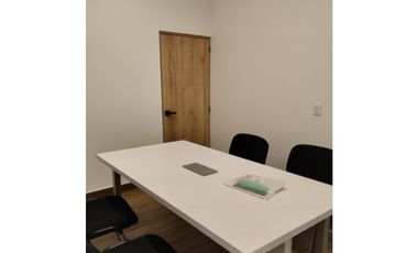 SE ARRIENDA OFICINA POBLADO