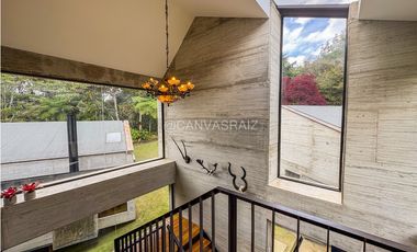 Casa Campestre en Parcelación La Ceja