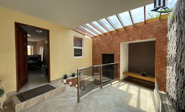 Casa en Venta en Fraccionamiento Privado Villa Montaña, Banderilla