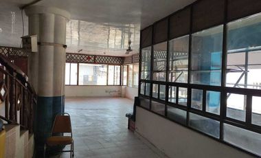 SE VENDE HOTEL IDEAL PARA REMODELAR