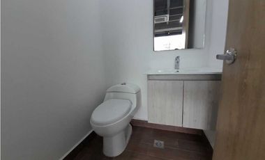 Venta oficina para estrenar Poblado Campestre DL 8974148