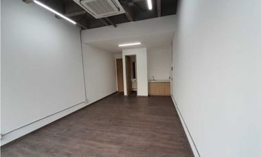 Venta oficina para estrenar Poblado Campestre DL 8974148