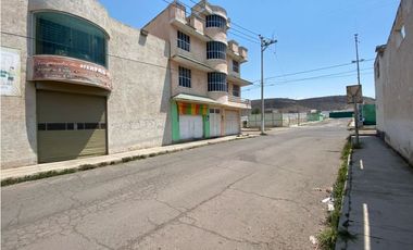 Venta Plaza Comercial en Tulancingo, 2 Pisos y 112 Locales