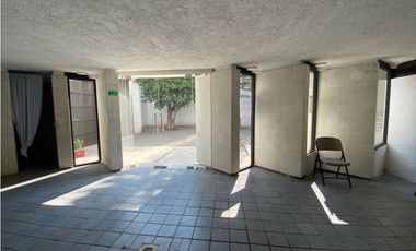Renta de Consultorios Médicos modernos, céntricos y con todo incluido