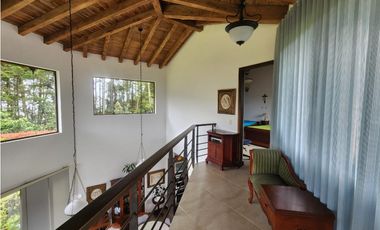 Casa en Arriendo Loma del Escobero Envigado