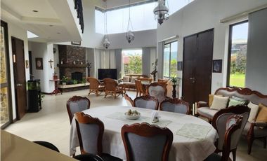Casa en Arriendo Loma del Escobero Envigado