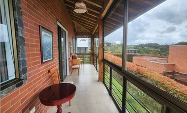 Casa en Arriendo Loma del Escobero Envigado