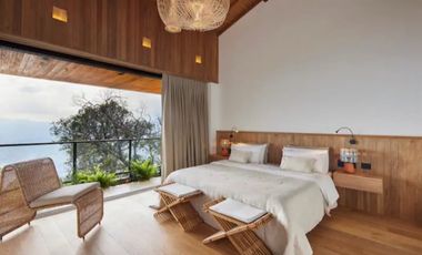 VENTA espectacular CASA en Las Palmas con jacuzzi y vista a la ciudad.