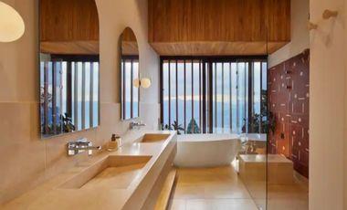 VENTA espectacular CASA en Las Palmas con jacuzzi y vista a la ciudad.