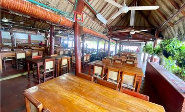 SE VENDE LOCAL COMERCIAL EN LA AVENIDA DE LOS ESTUDIANTES, SANTA MARTA