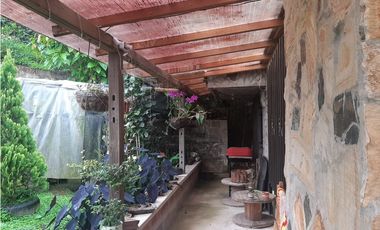 ARRIENDO CASA CAMPESTRE EN SABANETA SECTOR LOMA DE SAN JOSE