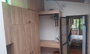 ARRIENDO CASA CAMPESTRE EN SABANETA SECTOR LOMA DE SAN JOSE