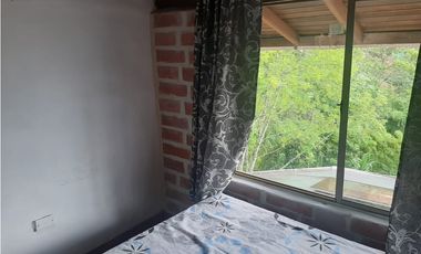 ARRIENDO CASA CAMPESTRE EN SABANETA SECTOR LOMA DE SAN JOSE
