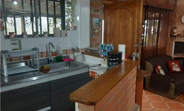 ARRIENDO CASA CAMPESTRE EN SABANETA SECTOR LOMA DE SAN JOSE