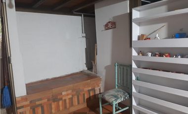 ARRIENDO CASA CAMPESTRE EN SABANETA SECTOR LOMA DE SAN JOSE