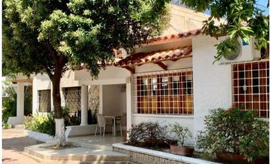 Casa en conjunto cerrado de Playa Salguero - 005 R