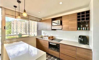 Espectacular apartamento remodelado Loma del indio